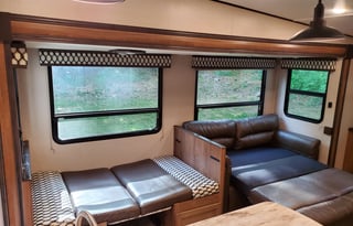 WHY CAMP, WHEN YOU CAN GLAMP?!