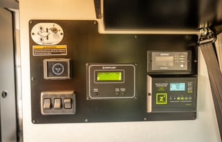 2025 Winnebago Revel 4x4 Adventure Van - ROMR01