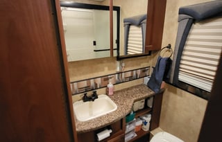 Appalachian Express: 2011 Jayco Greyhawk 31FS