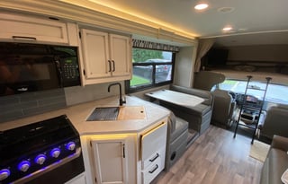 Journey  – Your All-in-One Adventure on Wheels