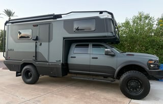 2027 Winnebago Arka