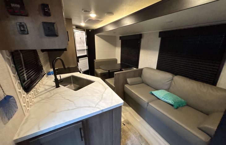 Big slide out to which provides a feel of lots of room.