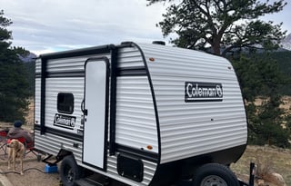 Small Family Camper! Kid friendly/pet friendly