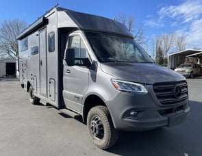 Winnebago EKKO Sprinter 23B