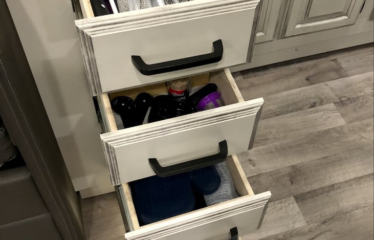 Kitchen drawers come fully stocked with all silverware, serving utensils, pot holders, etc. just like home. AND we keep everything extremely clean and in new condition.