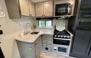 THE WANDERER RV (Bunks & Outdoor Kitchen)