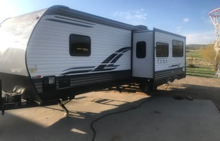 2021 Palomino Puma 28BHSS