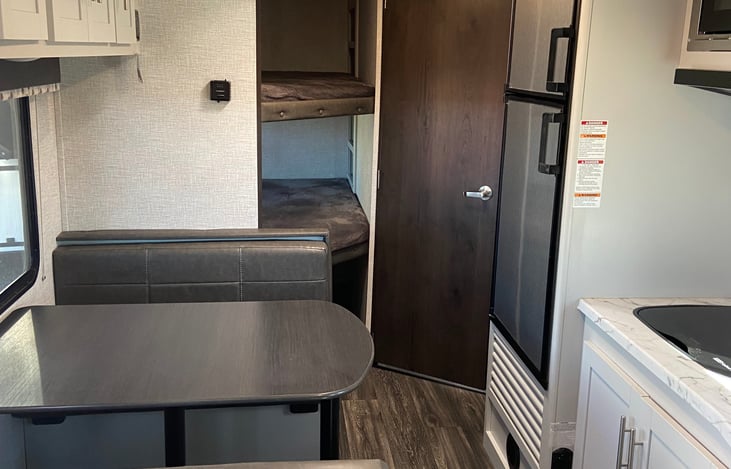 Booth dinette converts to sleeper