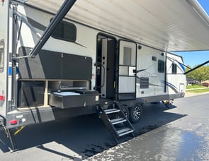 Cruiser Shadow Cruiser 277BHS