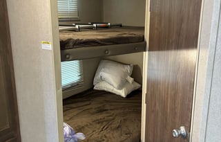 "Marylisas kid and pet approved RV"