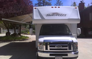 SUNSEEKER 25Ft W/ 3 SLIDES - RUSTY'S RV ADVENTURE