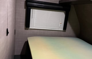 2019 Pacific Coachworks Powerlite 22FS