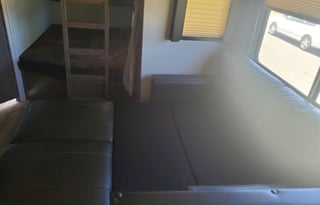 2019 Keystone RV Hideout 28BHSWE