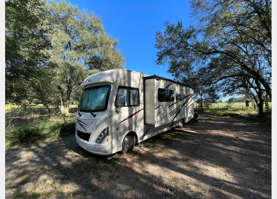 Class A Motor Home rentals in Sebring