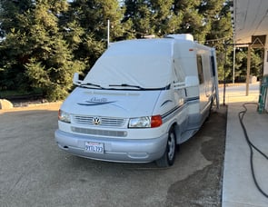 Winnebago Rialta 22HD