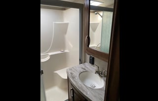 Joe's Spacious Big Rig