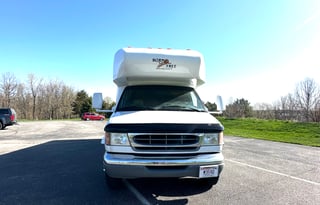 2002 Born Free Easy Drive First Class RV