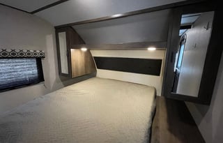 2020 Prime Time RV Tracer Breeze 26DBS