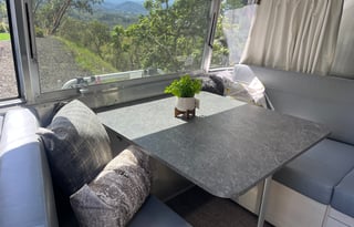 2022 Airstream RV Flying Cloud 25FB