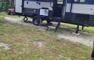 2021 Cherokee Wolf Pup 17jg