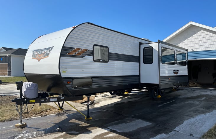 Large Single Slide out