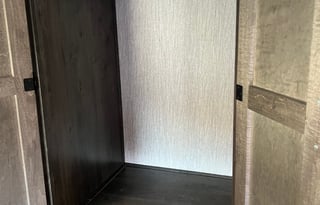 Landy’s 2022 Coachmen Leprechaun 26ft Easy&Cozy