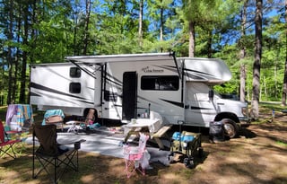 2021 Coachmen RV Freelander 30BH Ford 450