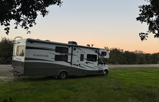 Adventure Ready RV | Sleeps 10 | Backup+Side Cams|