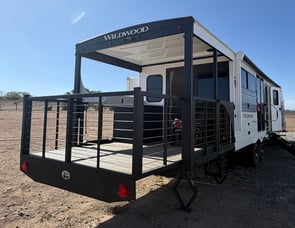Forest River RV Wildwood 34VERANDA