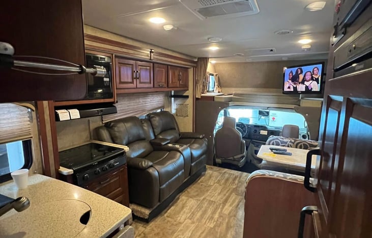 Reclining loveseat, 4-person table nook