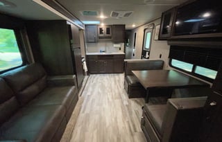 (Unit 25) Transcend Explor w/ Bunkhouse and Outside kitchen