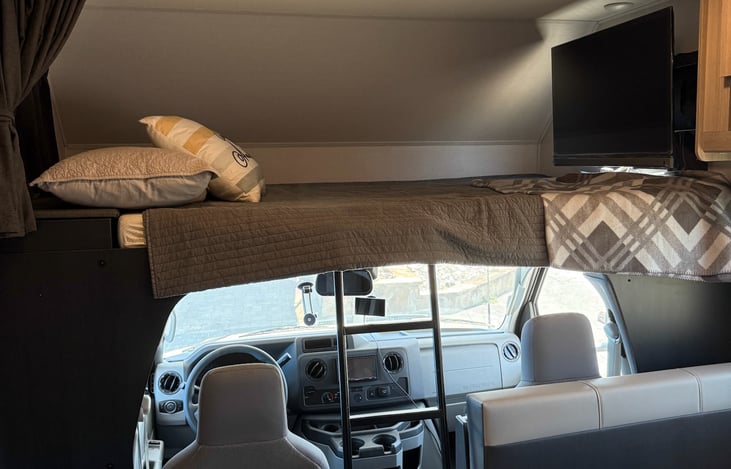 Over Cab Bunk - sleeps 2