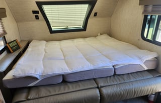 2022 Palomino RL189 - Solar/Batteries/Inverter