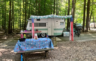 Wanda: 1969 Shasta 1600 Loflyte