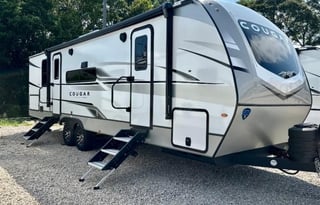 Jeff and Jen's Cougars Den II