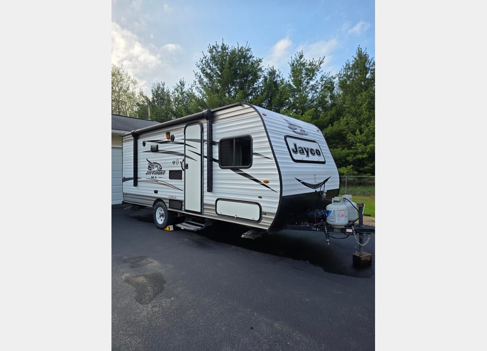 Travel Trailer rentals in Traverse City