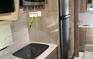 2021 Qwest 24R Sprinter RV