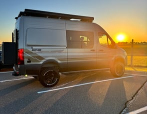 Storyteller Overland Beast Mode XO