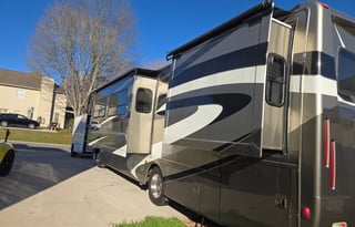 Pet friendly, smoke free, "The War Wagon"