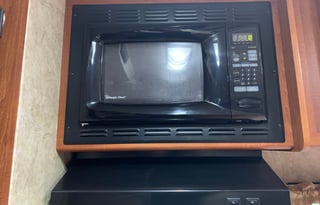 YOUR CHARIOT AWAITS! 2015 Forest River Surveyor