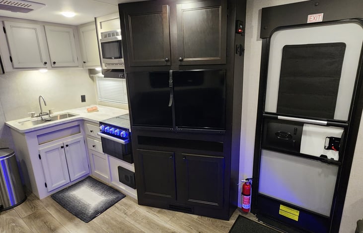 Kitchen & Entertainment Center