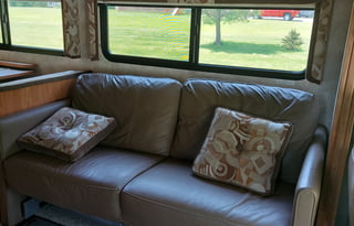 2011 Winnebago Access 31C