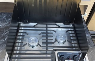 Raymond's Prime Time 24DBS Travel Trailer