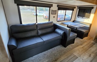 2022 Keystone RV Springdale 335BH