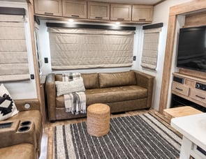 Keystone RV Arcadia 3660RL