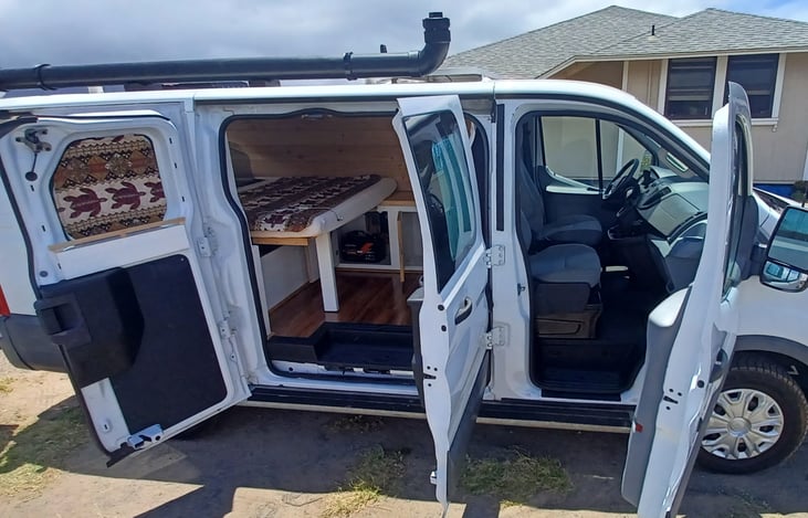 LOADED! New ceder and LED built in with dimmers, Full Solar System with 1000W battery and inverter, Outdoor Shower, Rear Camera (wide screen, with security front and back), bike rack, Brand New 2 BEDS