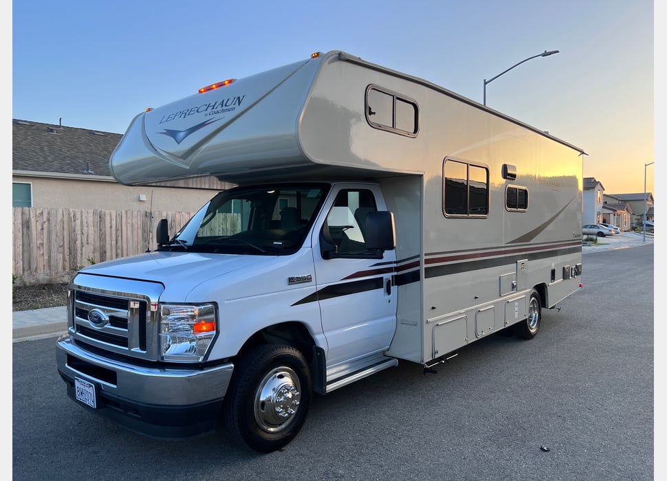 Class C Motor Home rentals in Las Vegas