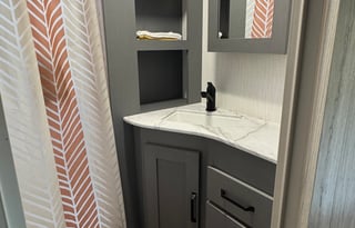 2024 Heartland Sundance Ultra Lite 293RL