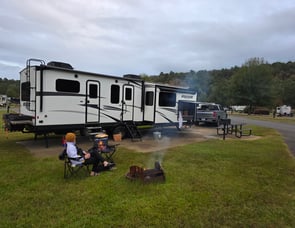 Venture RV SportTrek Touring Edition STT333VMI