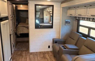 2021 Jayco Greyhawk 30Z